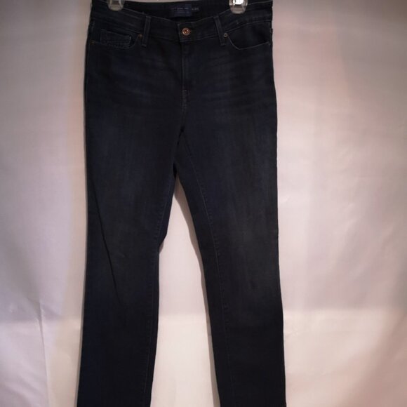 Levi's Slight Curve Classic Straight Leg Ladies Dark Wash Jeans - Picture 1 of 11